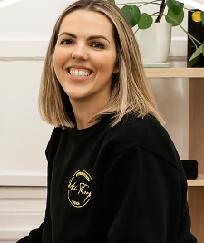 Profile picture of Chloe Davis